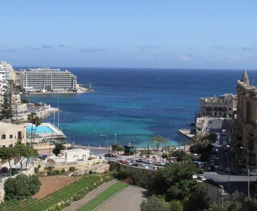 1 Bedrm Seaview Balluta Bay *